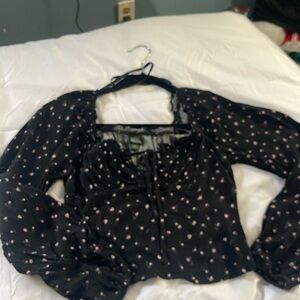 Xs wild fable 
Black with small flowers